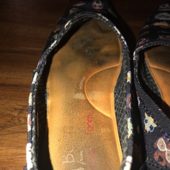 Very worn Bobs - Picture 2 of 2